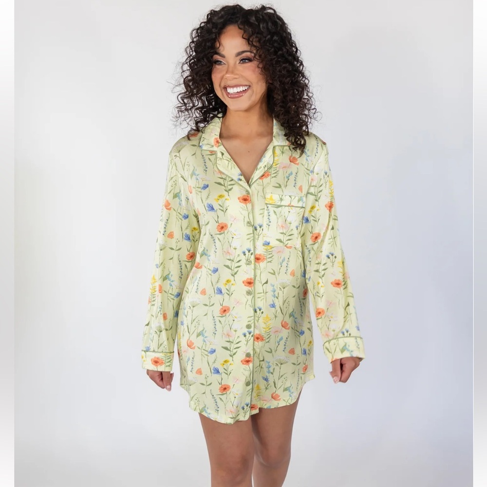 NWT In My Sundays Wildflowers Night Dress Sold Out Green with Florals Medium